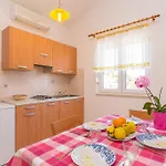 Apartments Verde Апартаменты *